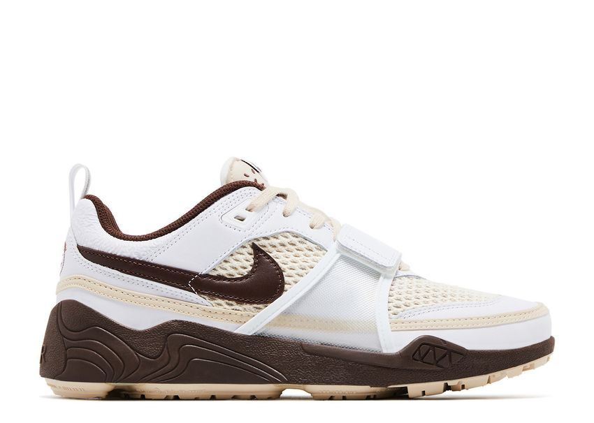 Nike Travis Scott x Zoom Field Jaxx Light Chocolate