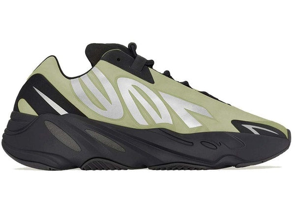 Nike 700s 2025